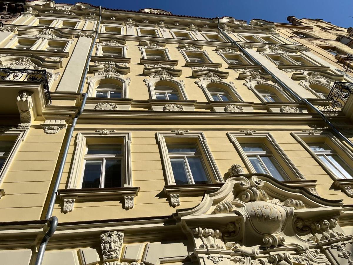 Riverbridge Praha